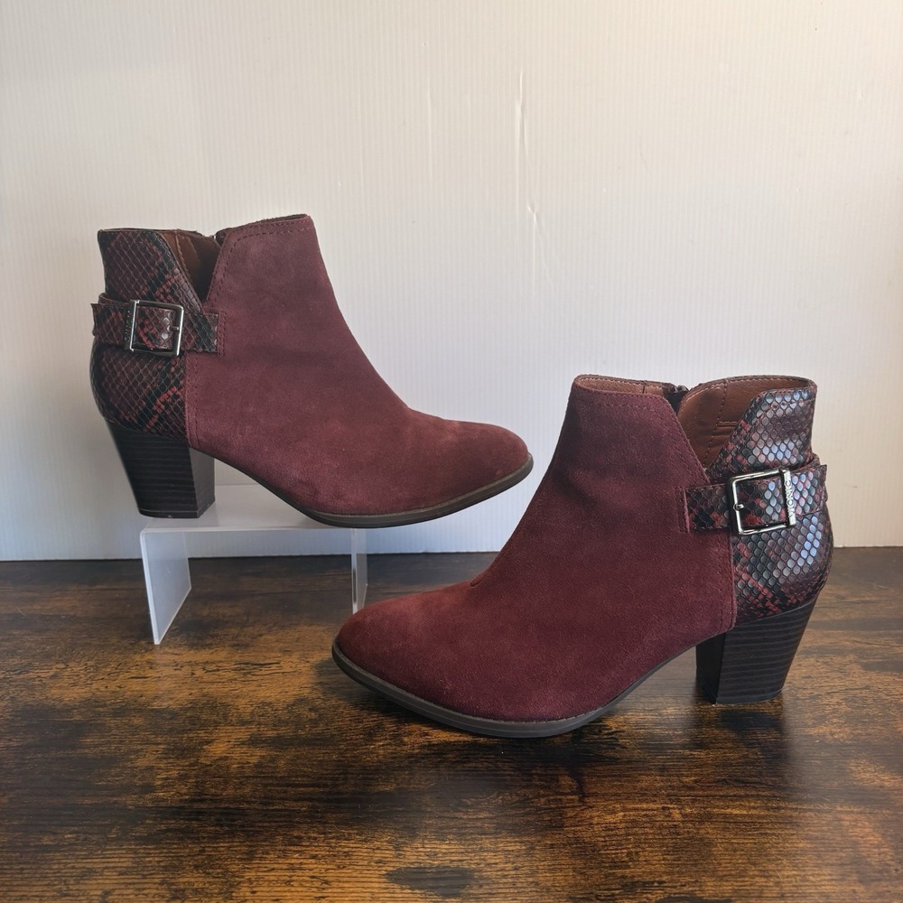 Vionic Naomi Snake Suede Boots Womens Sz 8 Burgundy Side Zip Buckle Classic
